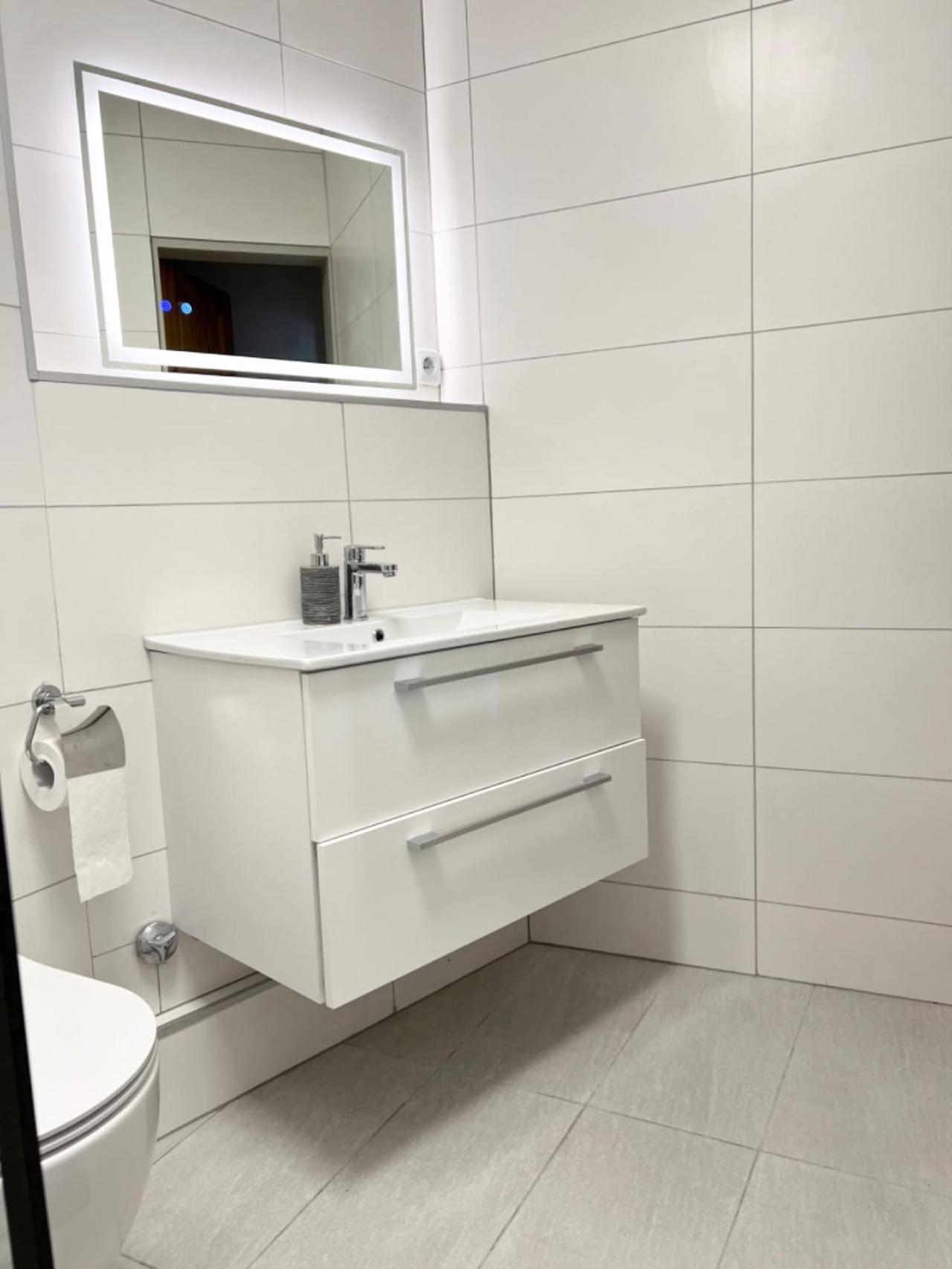 Duesseldorf Messe, 2-Bedroom Duplex Apartment With Terrace And Garden Extérieur photo